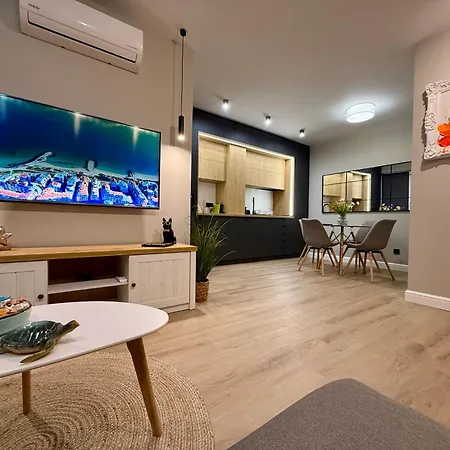 Vista Al Mar 포마리